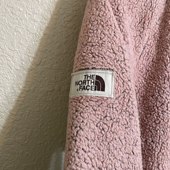 THE North Face Osito jacket - Picture 10 of 13